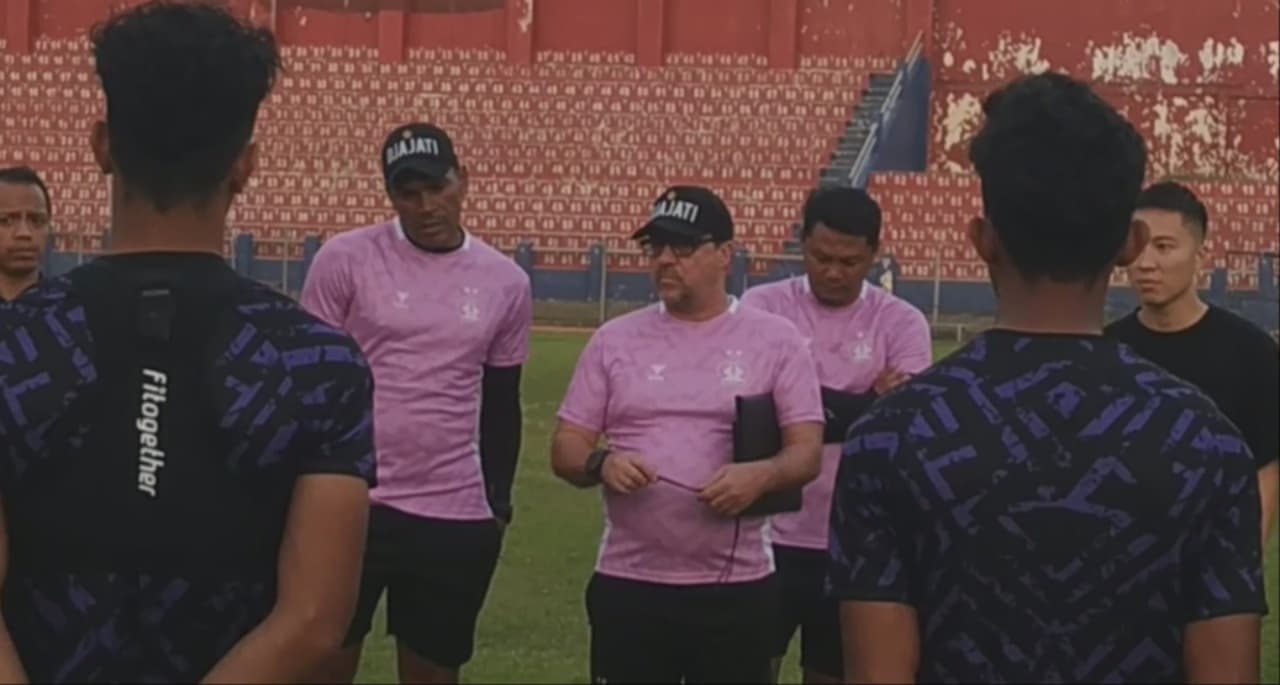 Marcelo Rospide Mulai Pimpin Latihan Persik Kediri