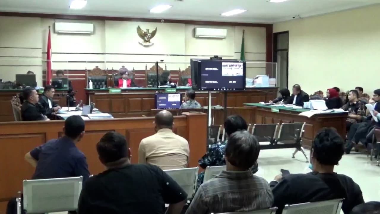 Sidang Korupsi BPPD Sidoarjo, Saksi Ungkap Oknum Kejari Sidoarjo Nikmati Dana Pemotongan Insentif Pegawai