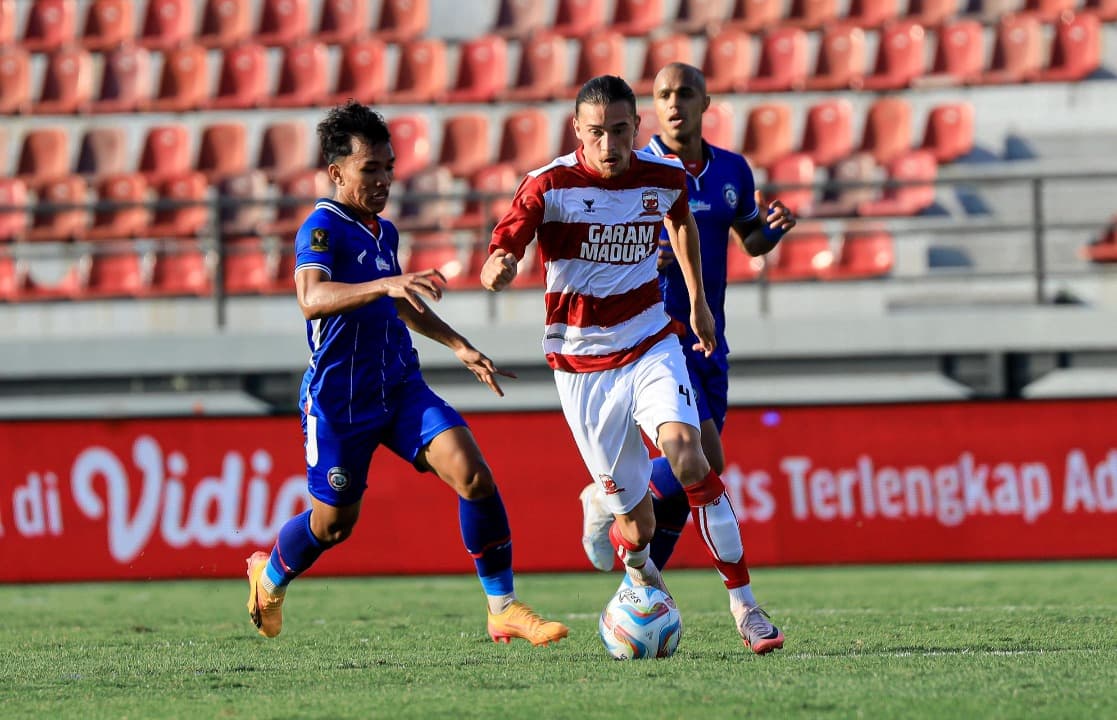 Dalberto Bantu Arema FC Permalukan Madura United 0-5