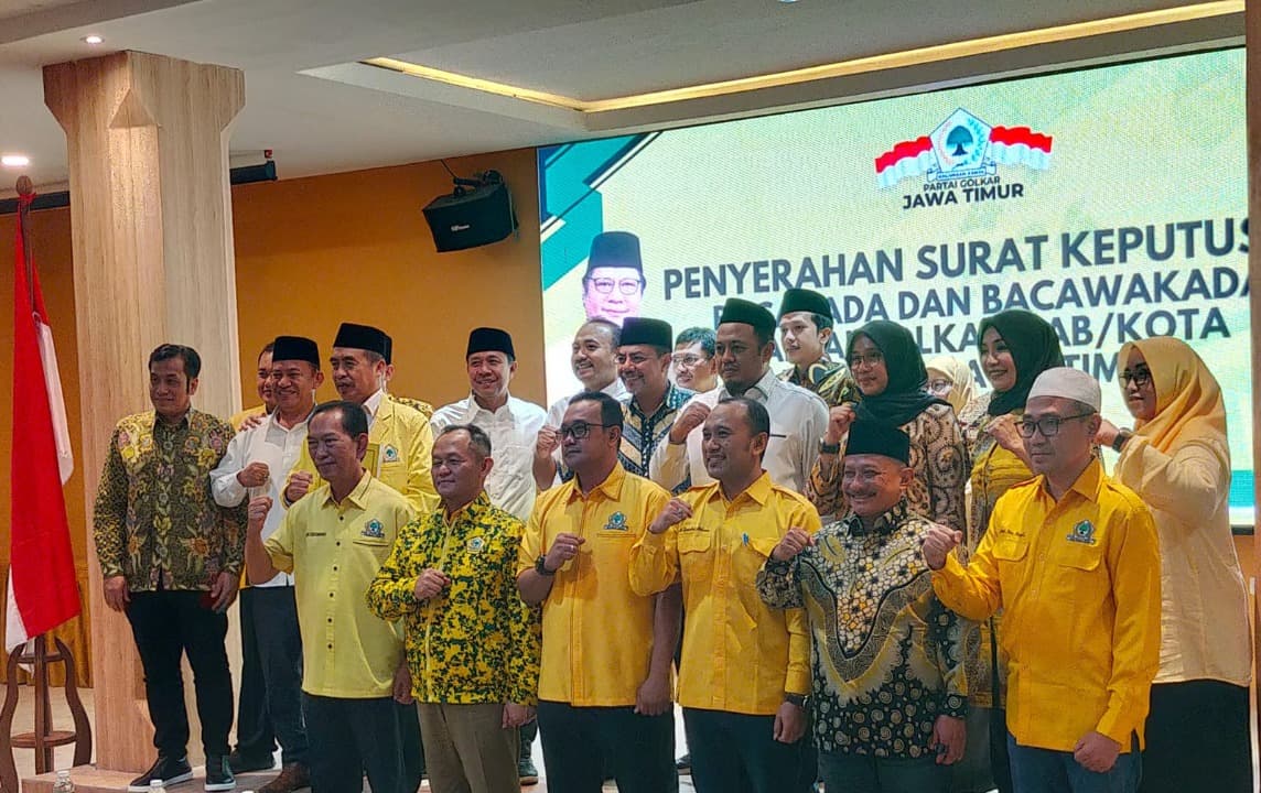 Golkar Kembali Berikan 9 SK Bacakada dan Bacawakada Ikuti Kontestasi Pilkada di Jatim