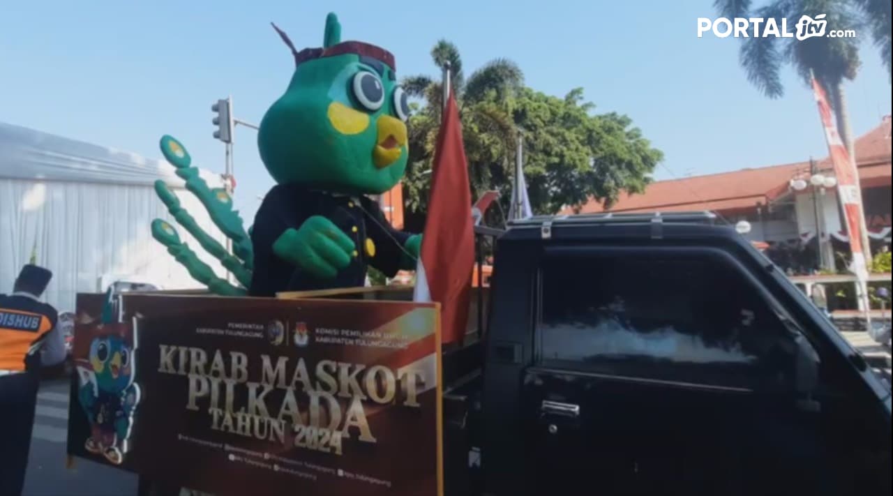 Bak Pawai Agustusan, Kirab Maskot Pilkada Kota Blitar Diramaikan Berbagai Kelompok Seni