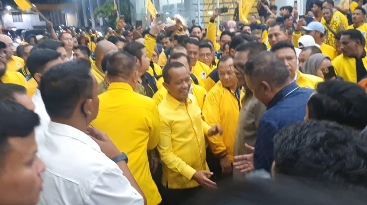 Didukung 80 Persen DPD, Bahlil Daftar Bacaketum Partai Golkar ke DPP