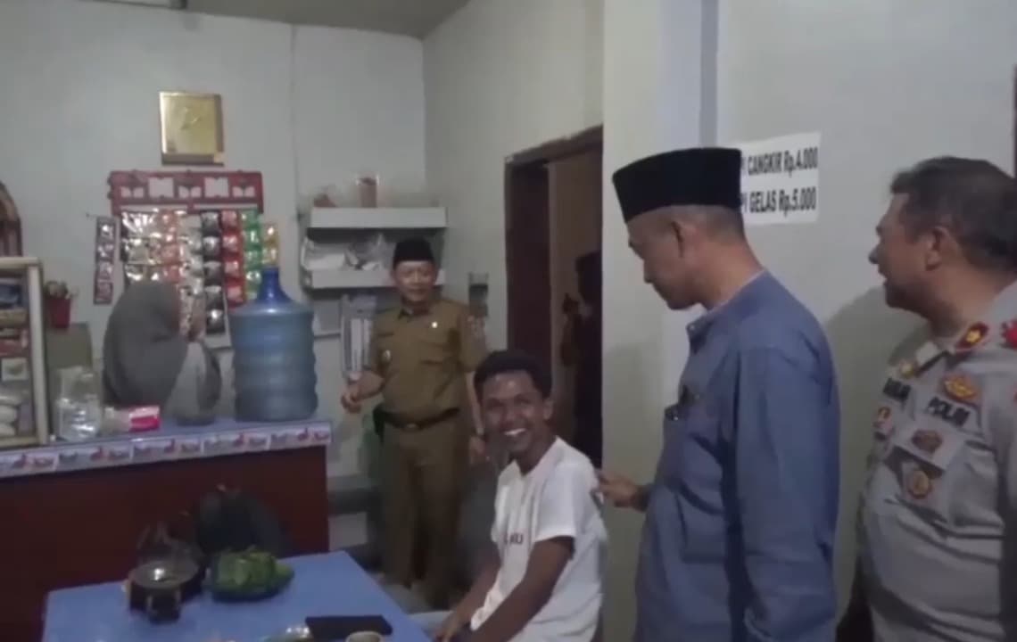 Muspika Plus Ulama Sosialisasi di Warung Kopi Cetol