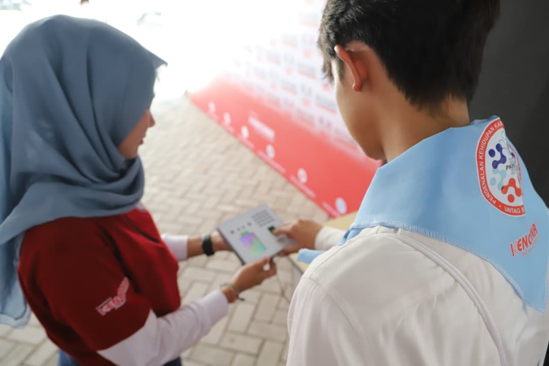 PKKMB Untag Surabaya Dimulai, Mahasiswa Sambut Baik Sistem Fingerprint dan Face Recognition