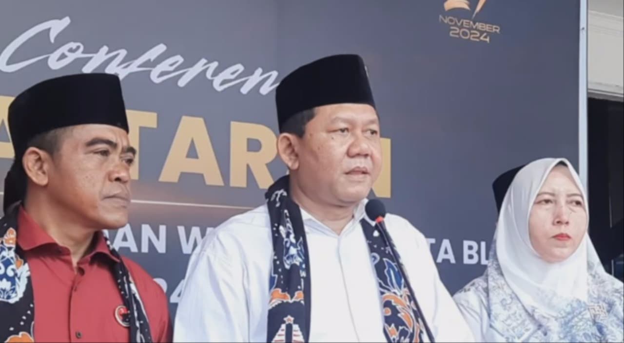 Diarak Bantengan, Bambang-Bayu Resmi Daftar Pilwali 2024 Di Kota Blitar