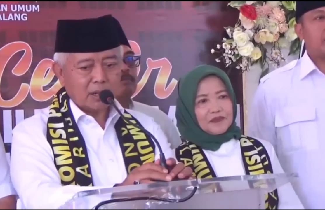 Paslon Sanusi - Latifah Daftar ke KPU Kab. Malang