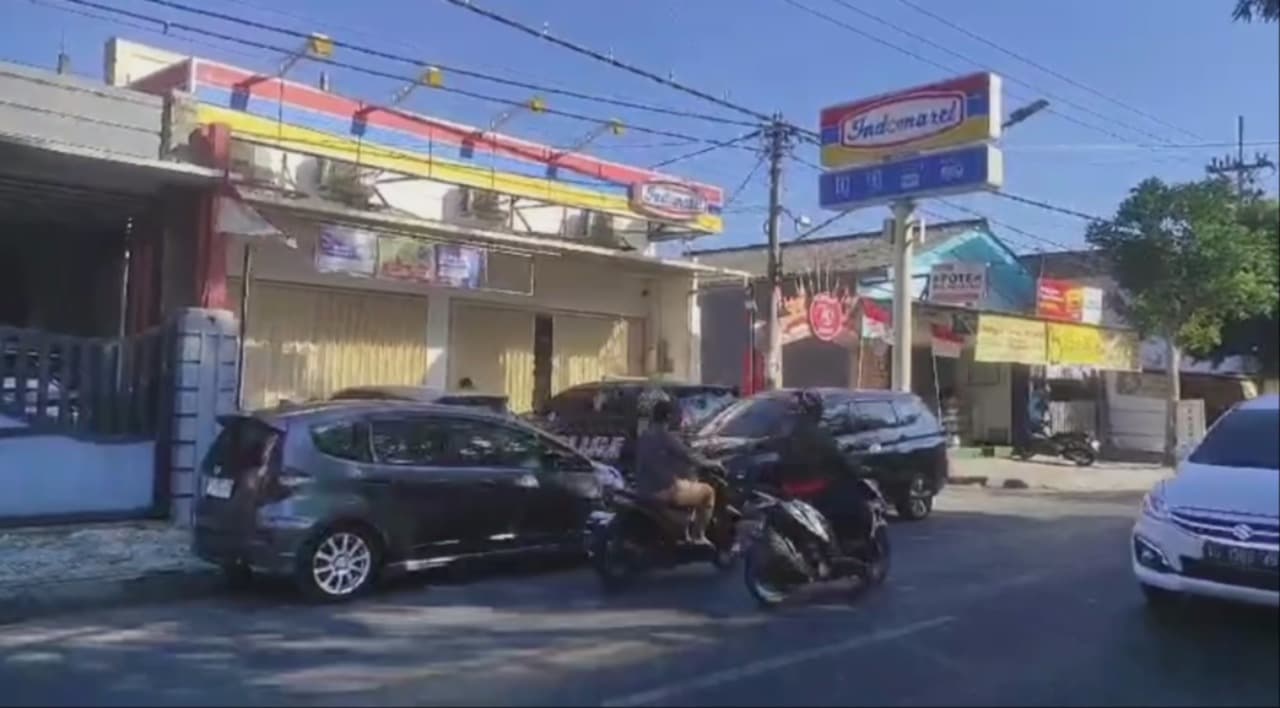 Minimarket Di Jalan Raung Kota Kediri Disatroni Perampok