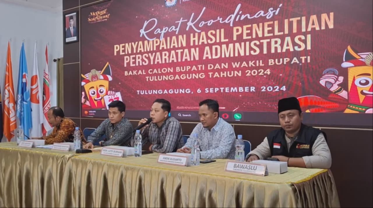 KPU Tulungagung, Berikan Waktu 3 Hari, Lengkapi Administrasi Empat Pasang Bacakada