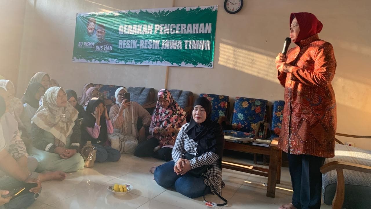 Temui Relawan di Lamongan, Risma Janji Bangun Jawa Timur yang Lebih Baik