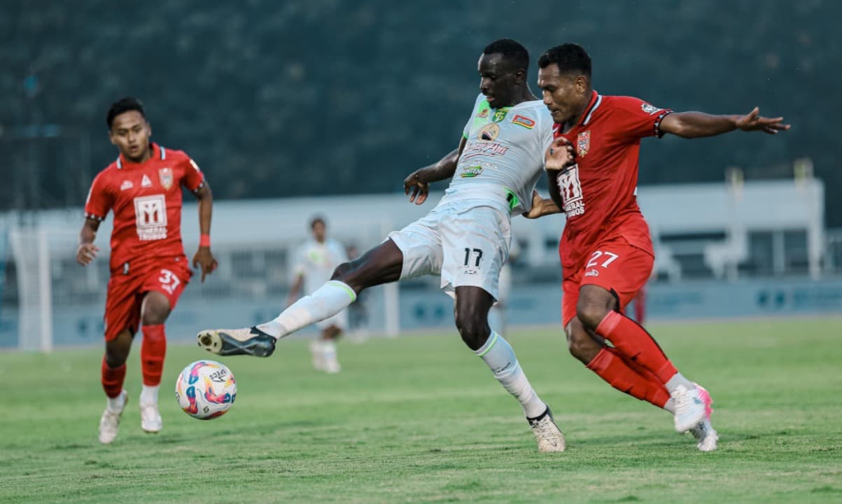 Belum Cetak Gol, Flavio Silva Yakin Bisa Patahkan Rekor Clean Sheet Persita