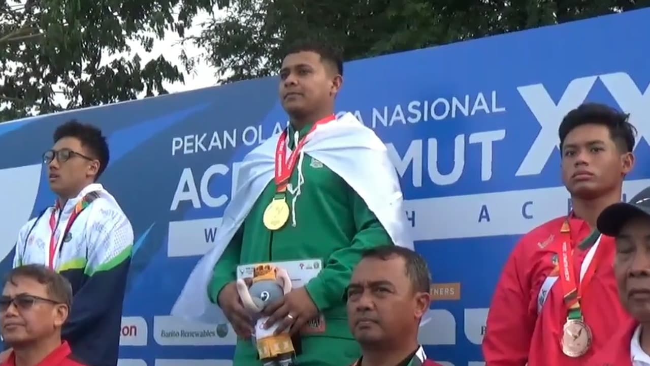 Kembali Hattrick Emas, Tim Selam Jawa Timur Pecahkan Rekor Nasional dan PON