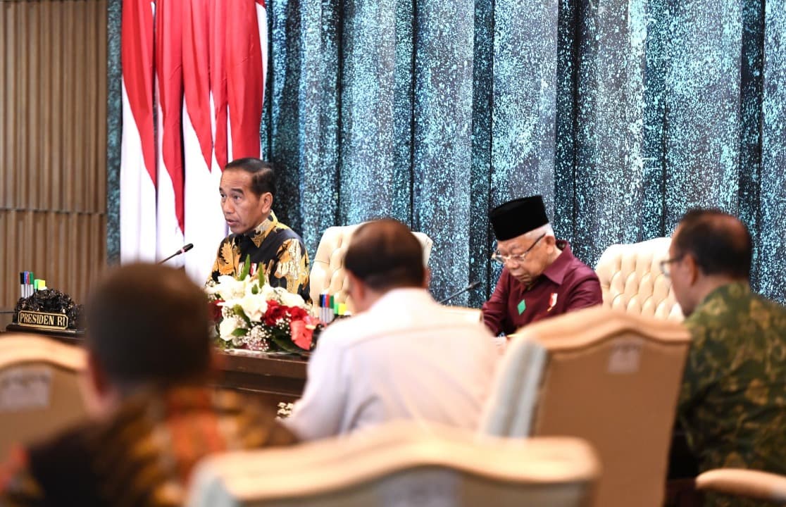 Pimpin Sidang Kabinet Terakhir, Jokowi Beri Arahan soal Transisi Pemerintahan