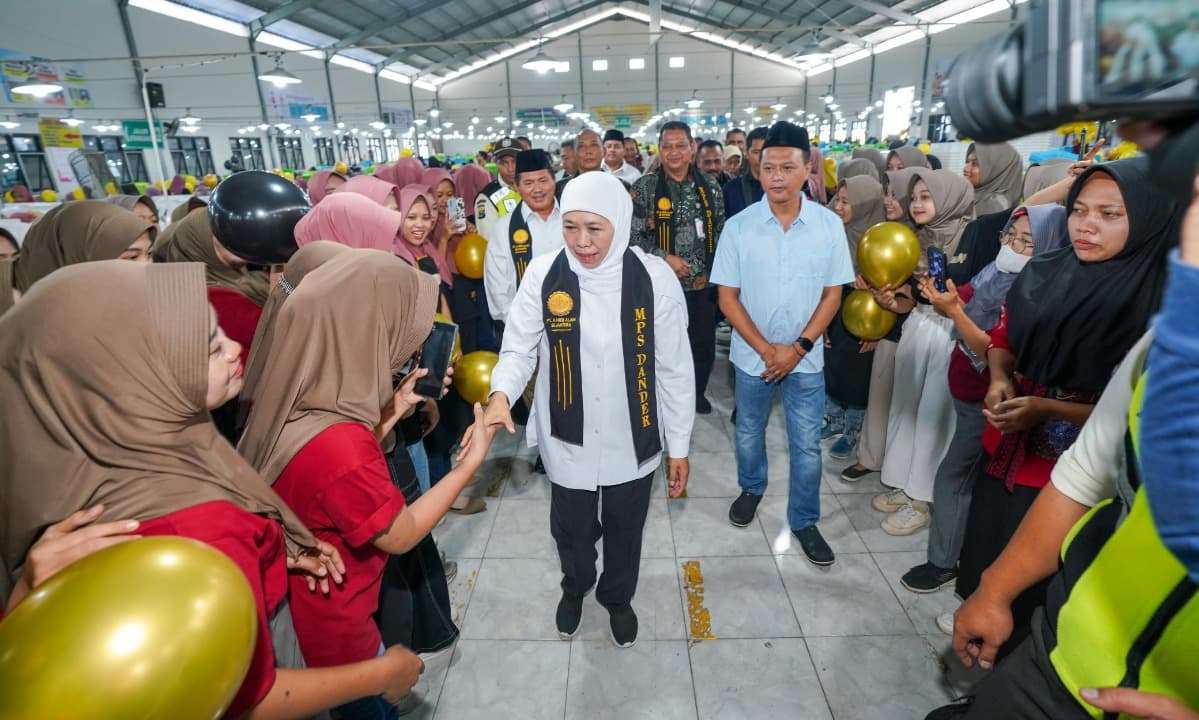 Bertemu 5.500 Emak-Emak Pekerja di Bojonegoro, Khofifah Janji Serap Tenaga Kerja Perempuan