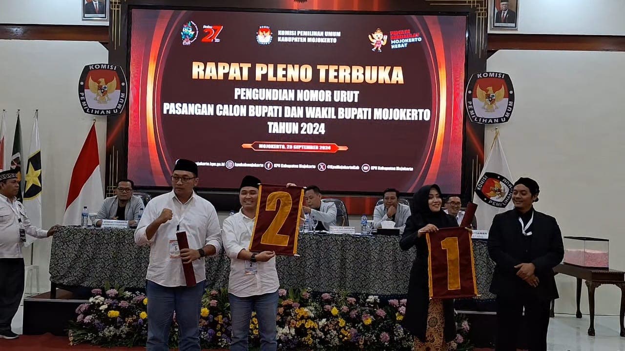 Nomor Urut Pilbup Mojokerto, Ikfina-Gus Dulloh 1, Gus Barra-Mas Rizal 2