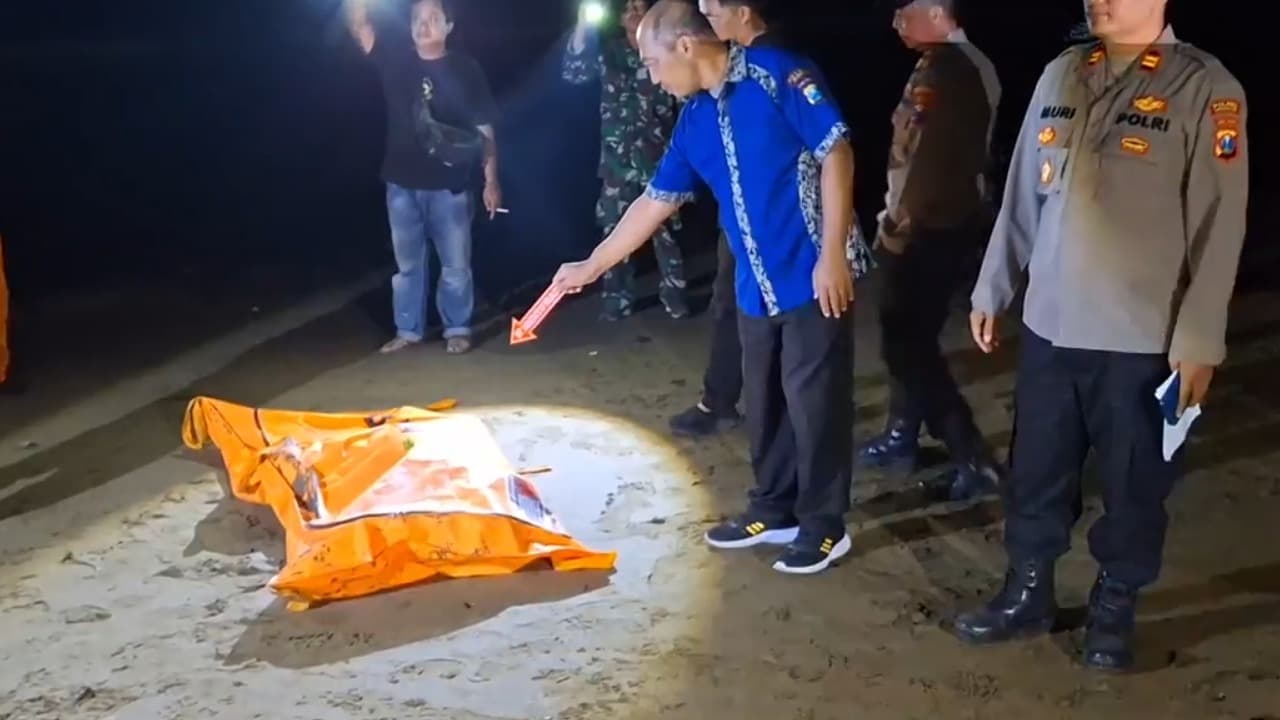 Wisatawan Hilang Terseret Ombak di Pantai Dlodo, Ditemukan Meninggal di Perairan Trenggalek