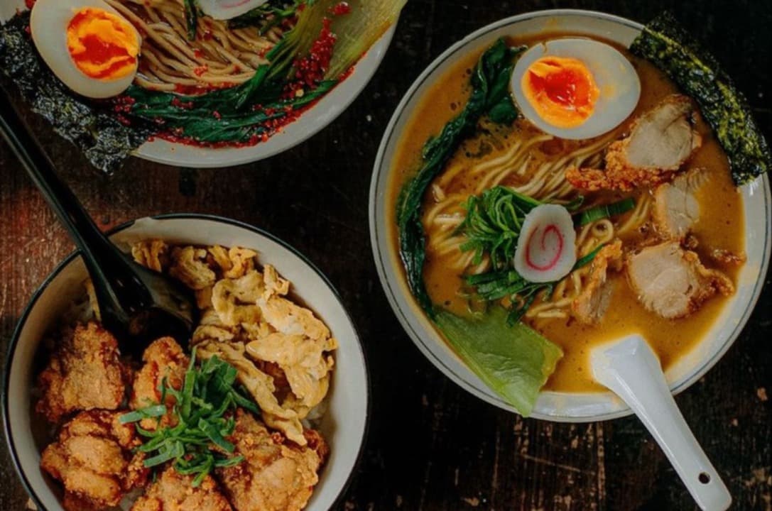 5 Rekomendasi Tempat Makan Ramen Enak di Surabaya, Tawarkan Rasa Autentik Jepang!