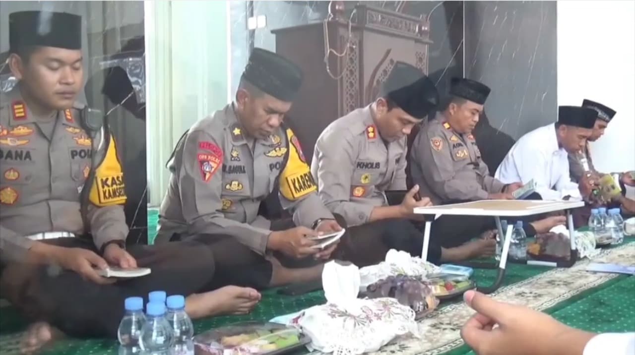 Polres Malang Gelar Doa Bersama untuk Keluarga Korban Kanjuruhan pada Peringatan 2 Tahun Tragedi