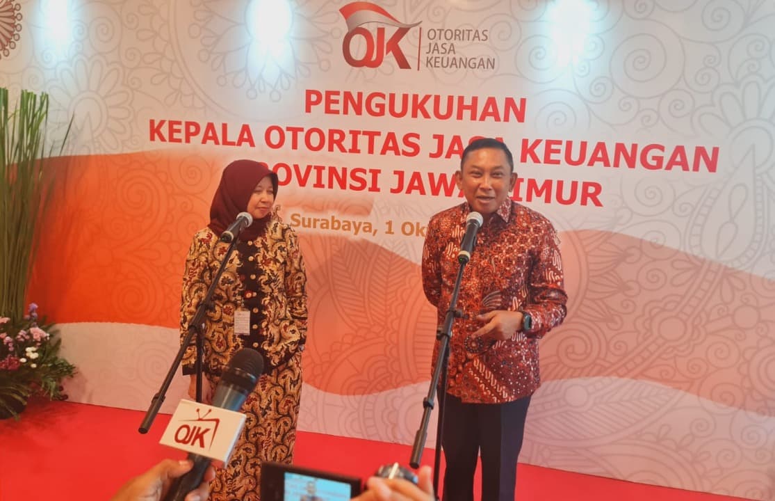 Yunita Linda Sari Dikukuhkan sebagai Kepala OJK Jawa Timur