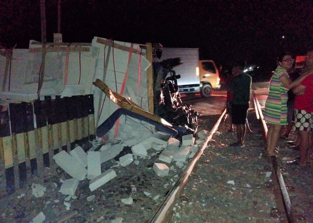 Terobos Perlintasan, Truk Tertabrak KA Argo Bromo Anggrek di Bojonegoro
