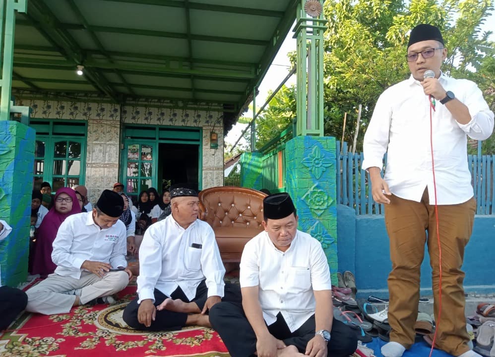 Kampanye di Mojosari, Cawabup Mojokerto dr Rizal Gaungkan Motto "Mubarok, Ratakan Breesss"