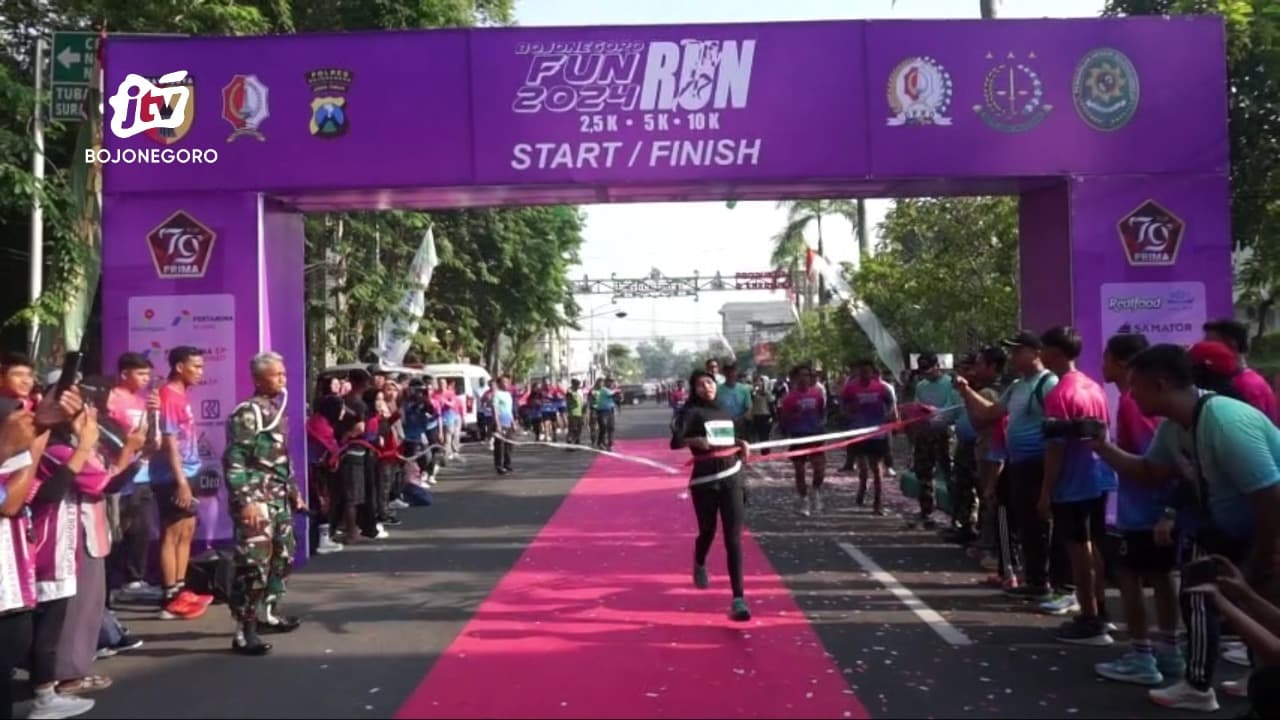 Ribuan Warga Meriahkan Fun Run 10K Kodim 0813 Bojonegoro