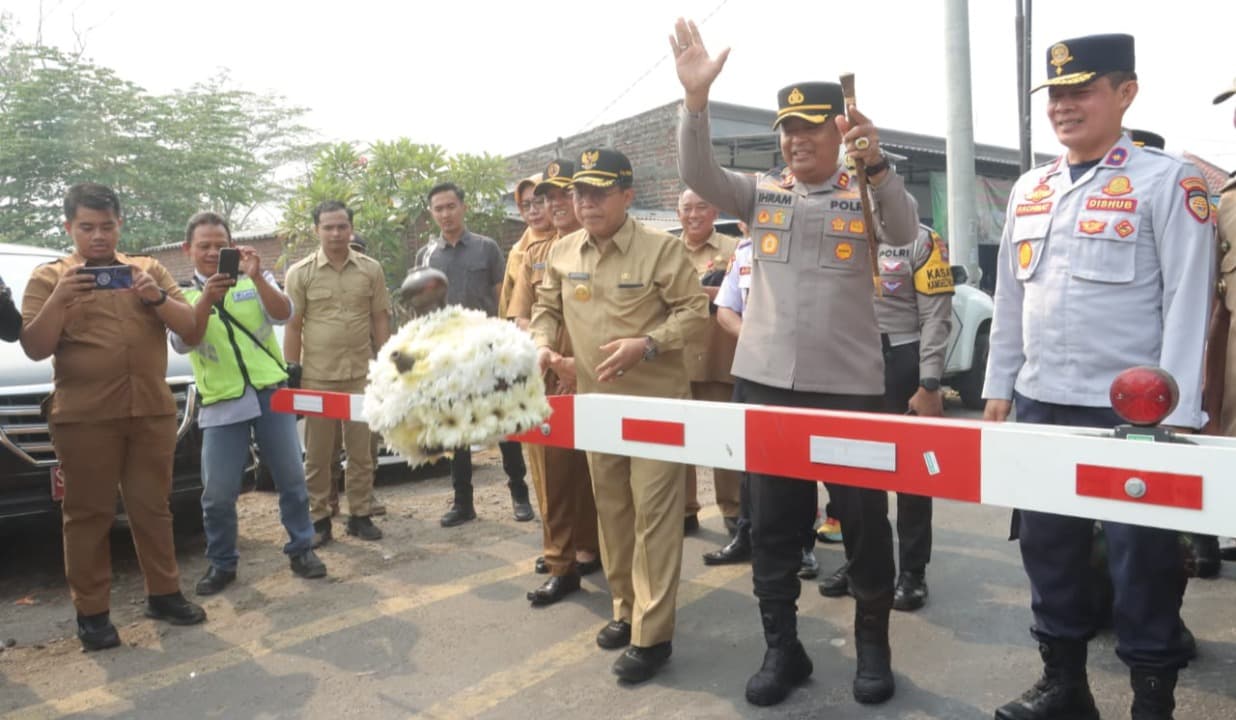 Tekan Laka Lantas, Forkopimda Mojokerto Resmikan JPL 38 Dusun Damarsih