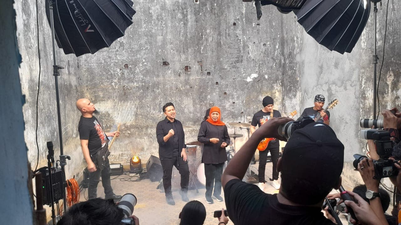 Ahmad Dhani Dukung Khofifah-Emil, Ciptakan Lagu dan Video Klip Sebagai Bentuk Dukungan