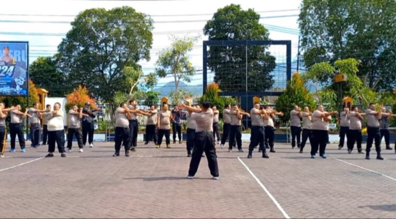 60 Polisi Gendut Jalani Program Diet Polres Trenggalek