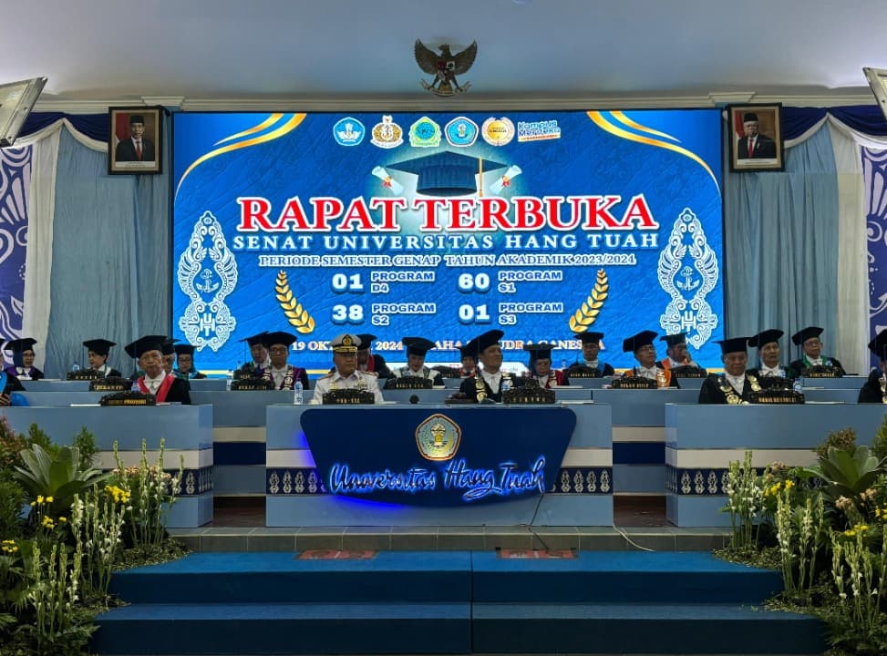 Universitas Hang Tuah Gelar Wisuda Multi Jenjang, Luluskan 373 Wisudawan