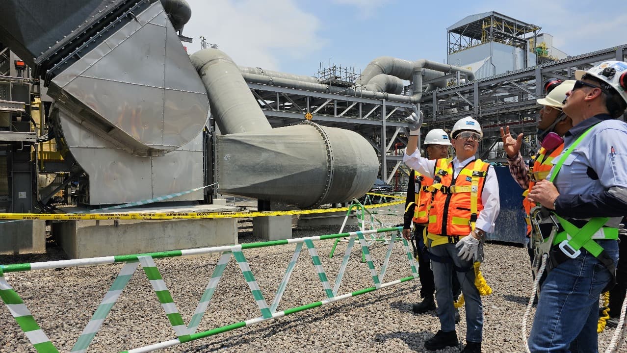 Inspeksi Lokasi Kebakaran di Smelter Gresik, Presiden Direktur PTFI Beri Catatan Penting