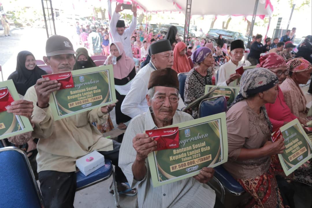 Lewat Program Jatim Sejahtera, 603.290 Warga Mentas dari Garis Kemiskinan