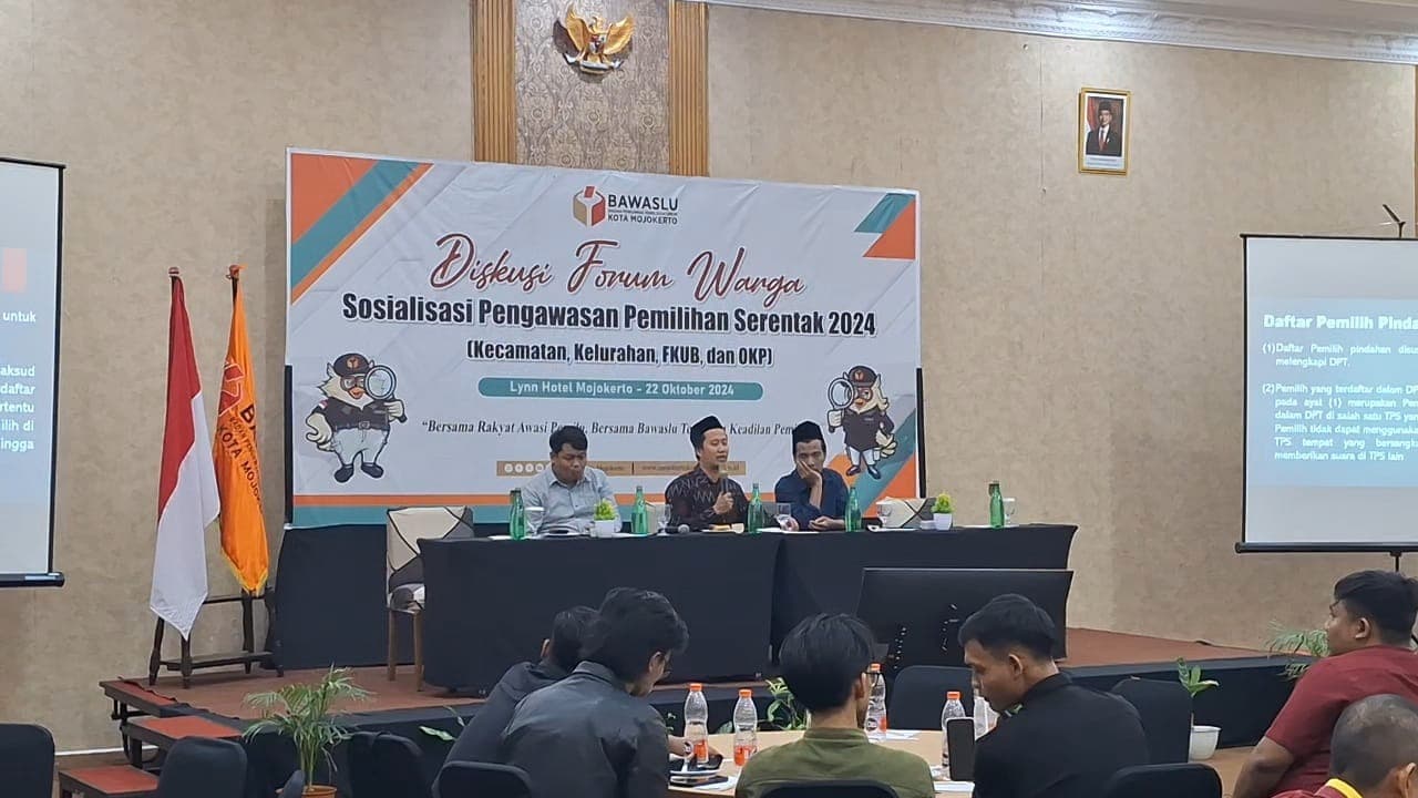 Gelar Diskusi Forum Warga, Bawaslu Kota Mojokerto Targetkan Pemilih Meningkat