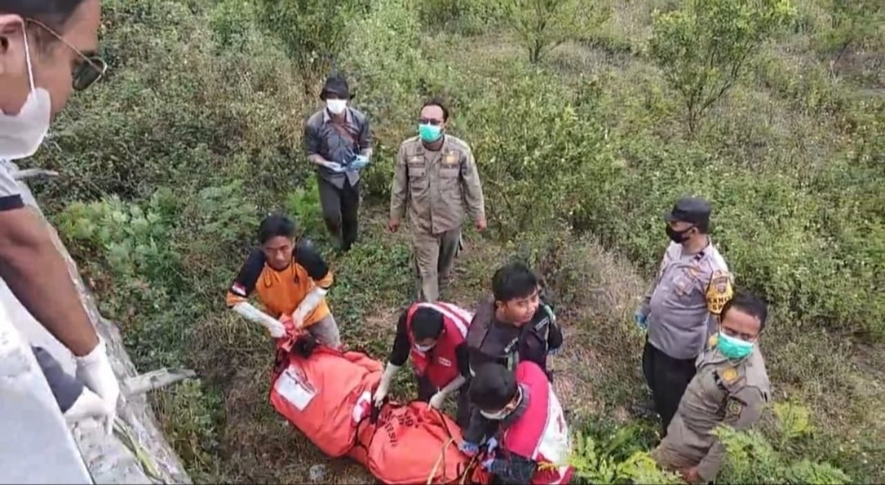 Identitas Mayat Pria Kebun Jeruk Terungkap, Polisi Temukan 6 Luka Tusuk