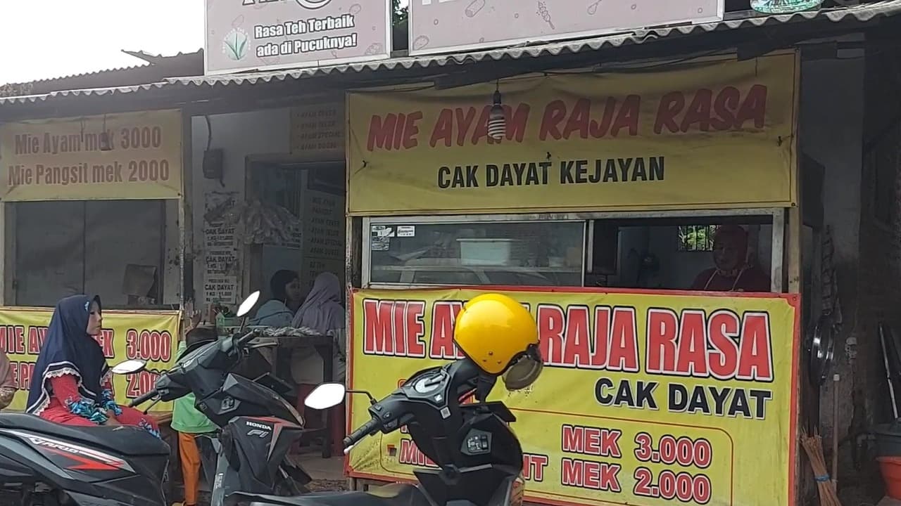 Mie Ayam Jumbo Murah Meriah di Pasuruan, Hanya Rp 2.000 per Porsi!