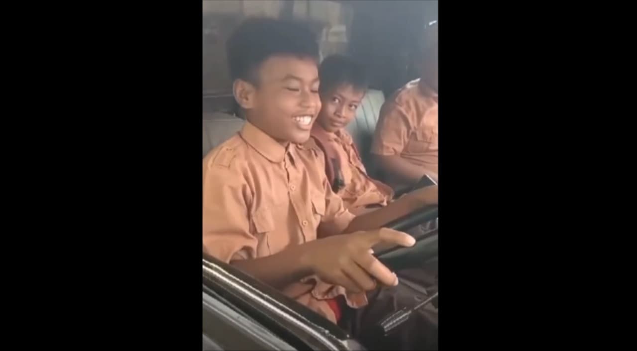 Viral Bocah SD Nyetir Pikup di Pamekasan, Polisi Sita Kendaraan dan Ingatkan Bahaya