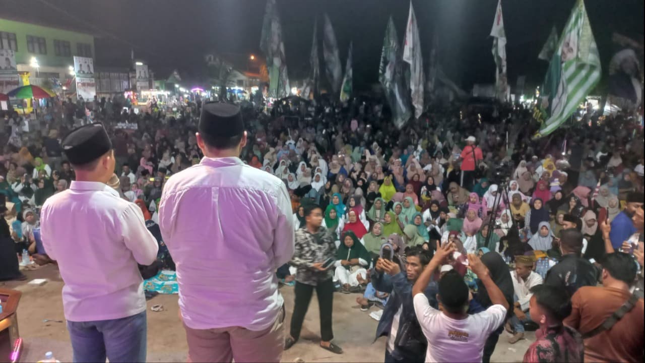 Di Depan Ribuan Warga Mojokerto, Gus Barra Janji Bedah 100 Rumah per Tahun