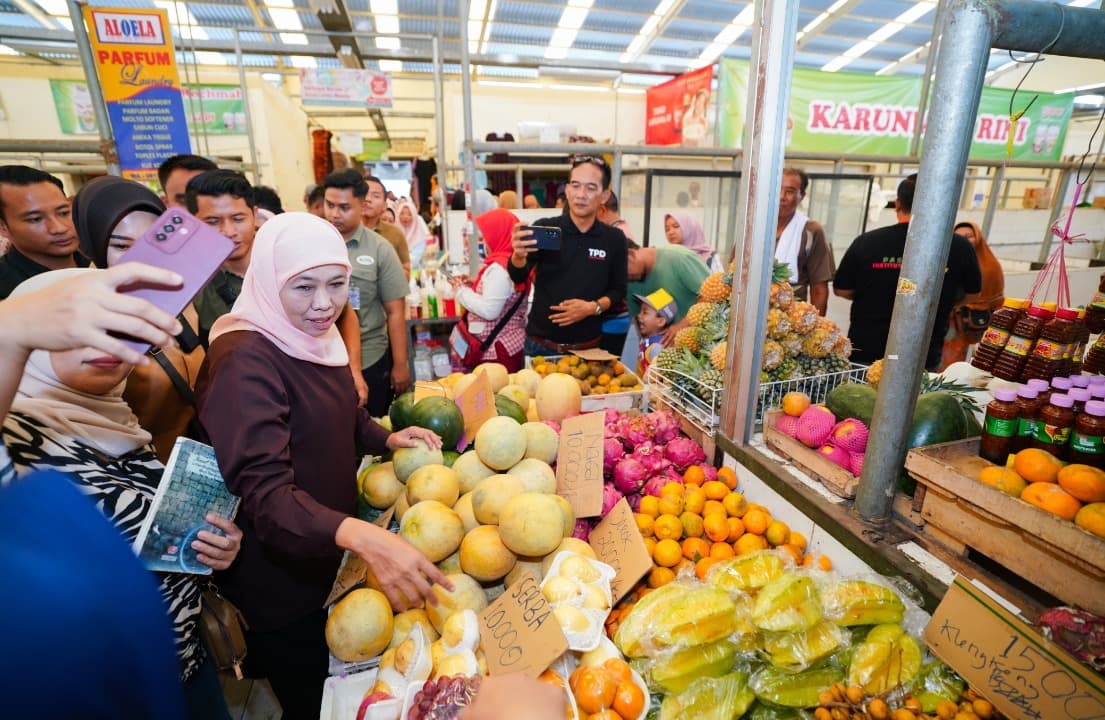 Disambangi Khofifah, Pedagang Pasar Purwosari Curhat Makin Sepi Pembeli