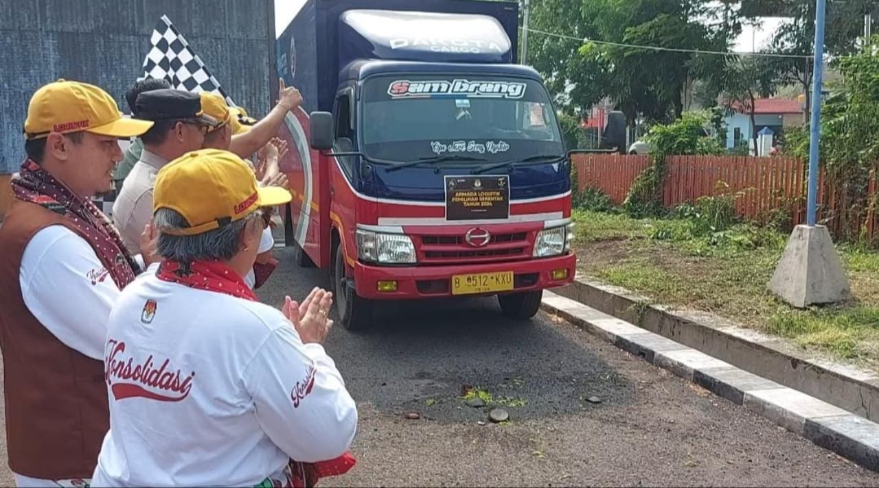 KPU Kota Pasuruan Distribusikan Logistik 1.120 Bilik Suara