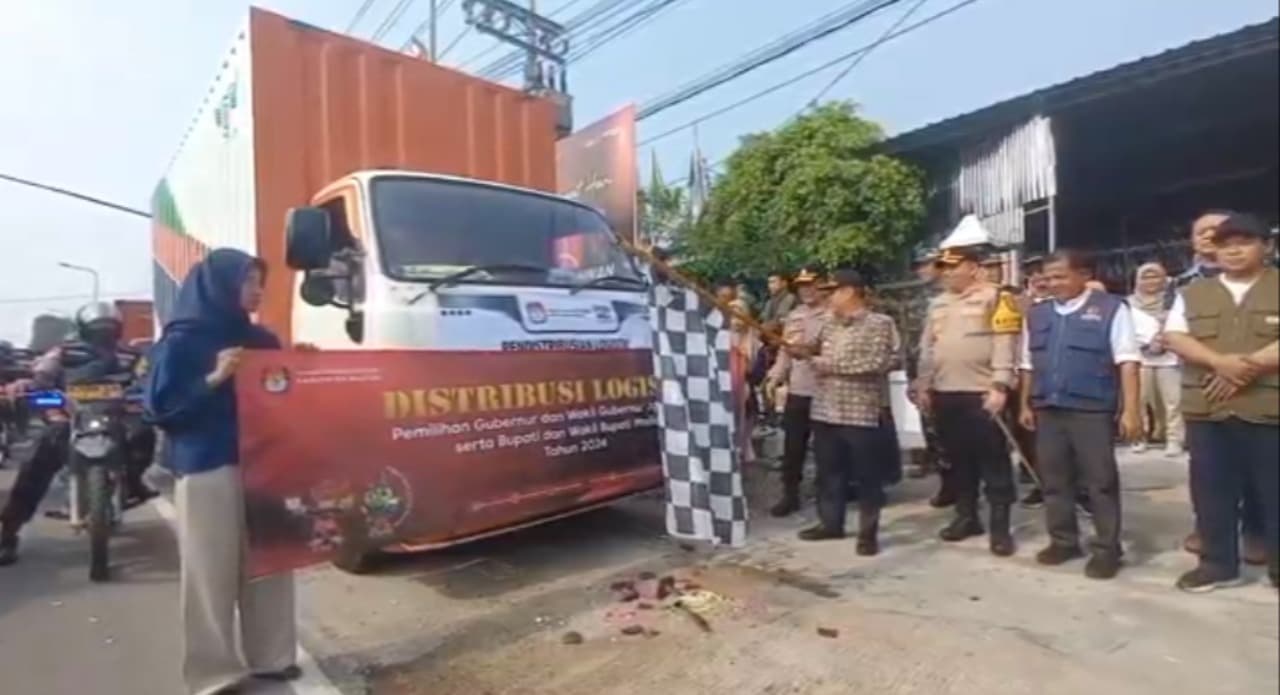 Gandeng Truk Pos Indonesia, KPU Kabupaten Madiun Distribusikan Logistik Pilkada