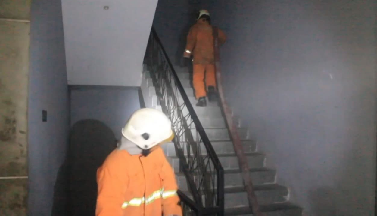 Panel Sauna Korslet, Kebakaran Landa Emperor Spa Surabaya