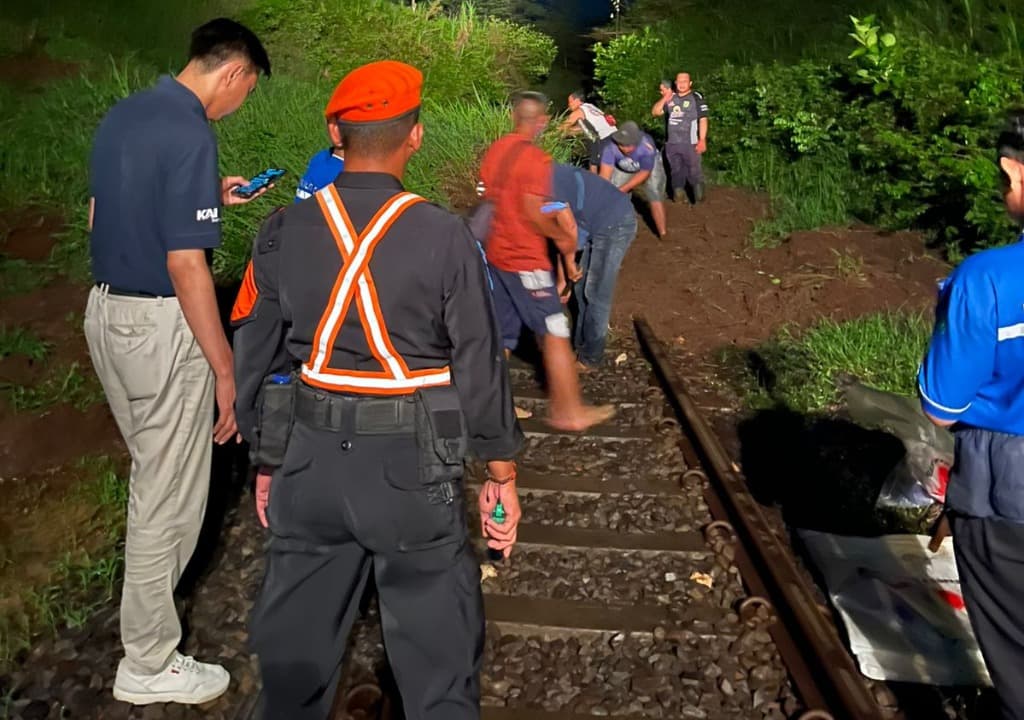 KA Majapahit dan Malioboro Terlambat 6 Jam Dampak Longsor di Pohgajih-Kesamben