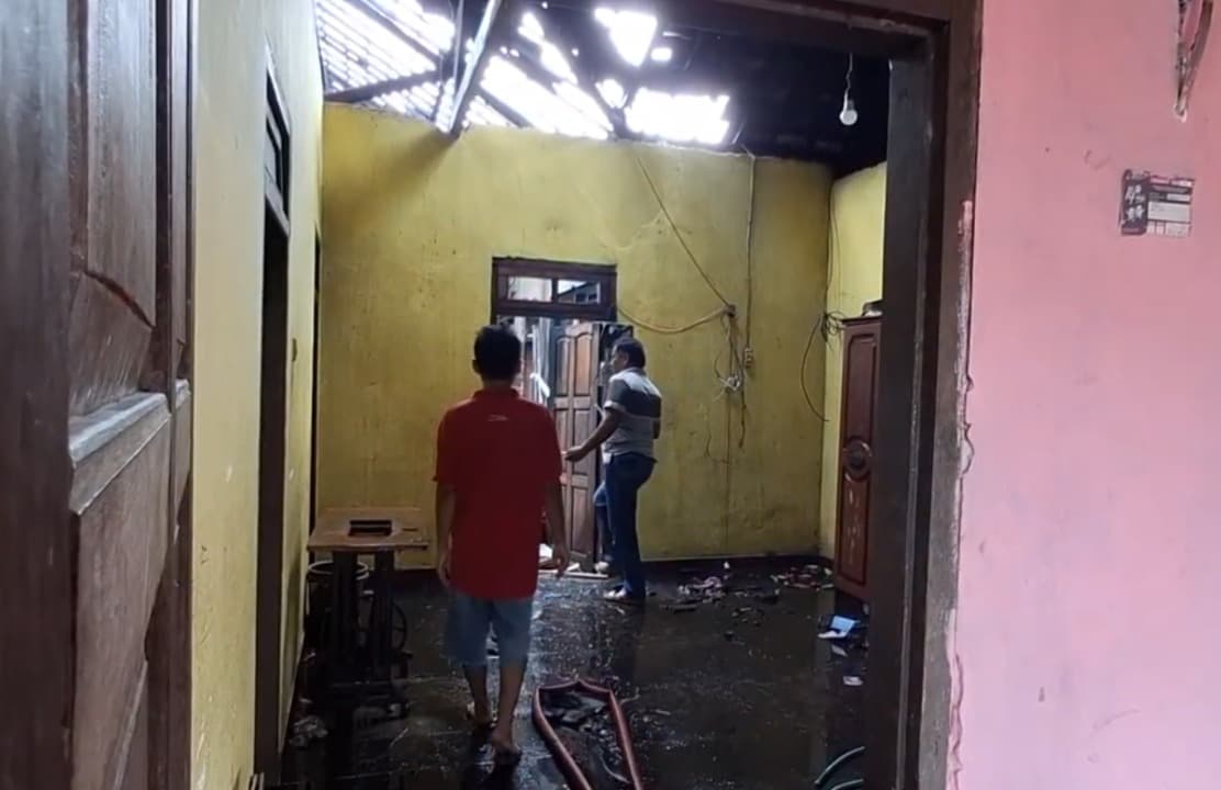 Kebakaran Rumah di Tulungagung, Uang Tunai 17 Juta Ludes Terbakar