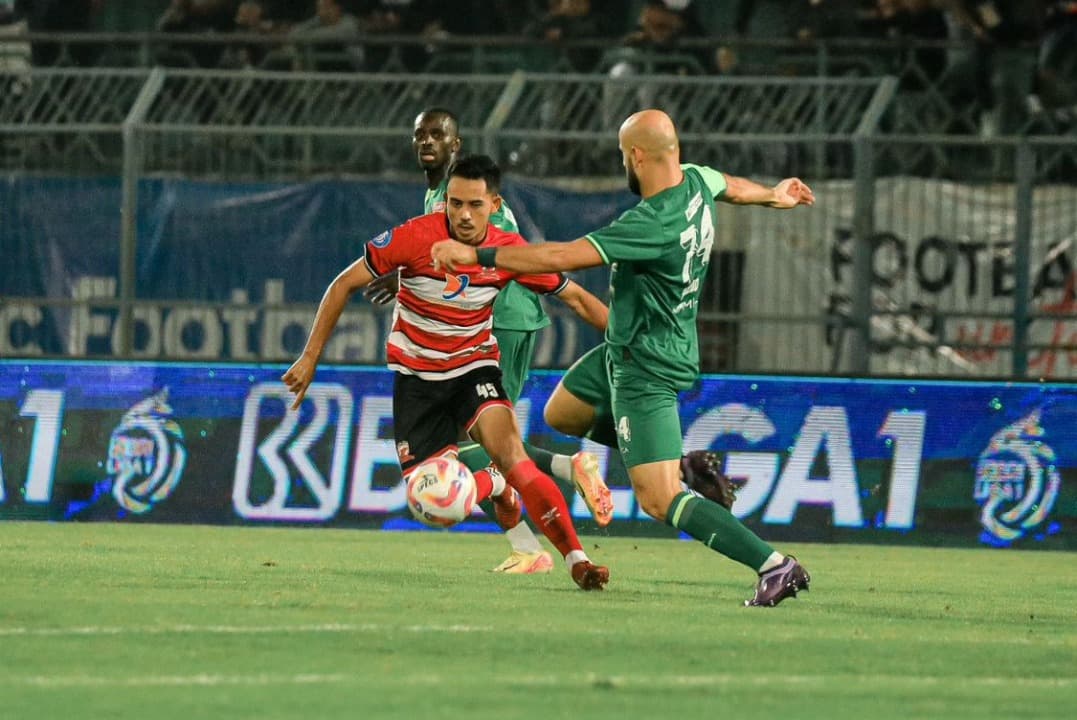 Mohammed Rashid Cetak Brace, Persebaya Bungkam Madura United 1-2