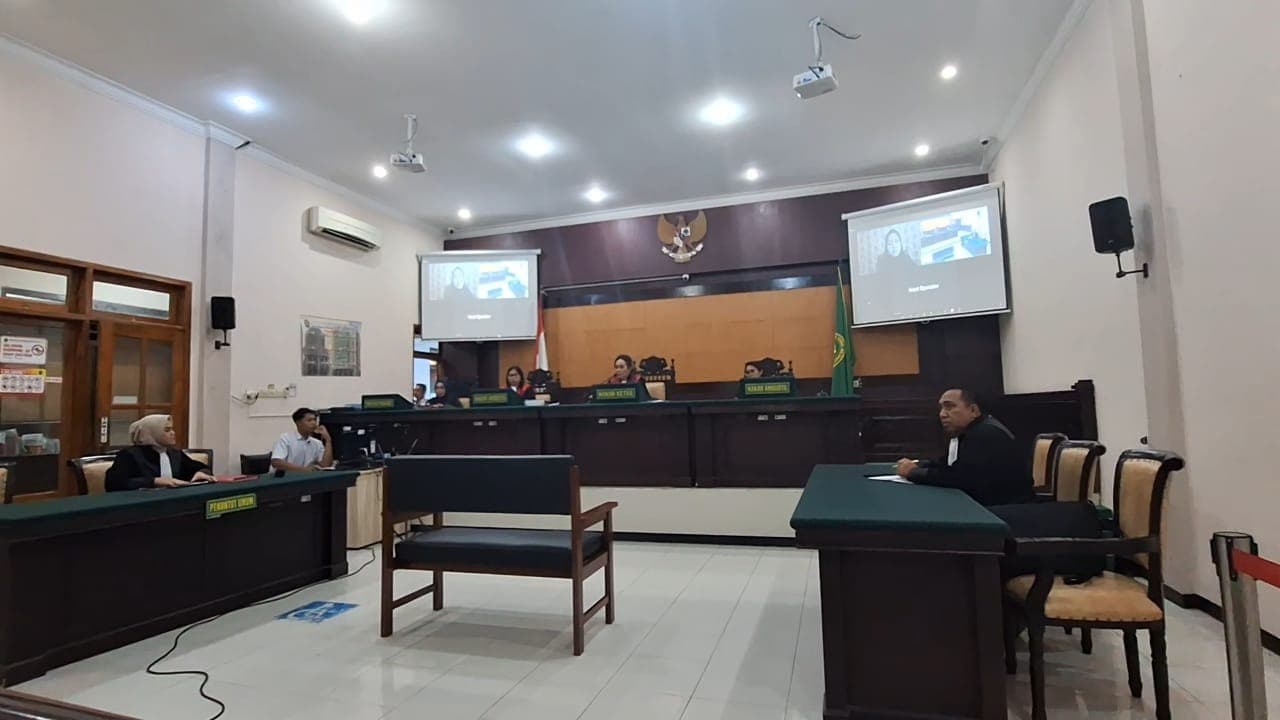 Sidang Tuntutan Polwan Bakar Suami di Mojokerto 2 Kali Ditunda, Ada Apa?