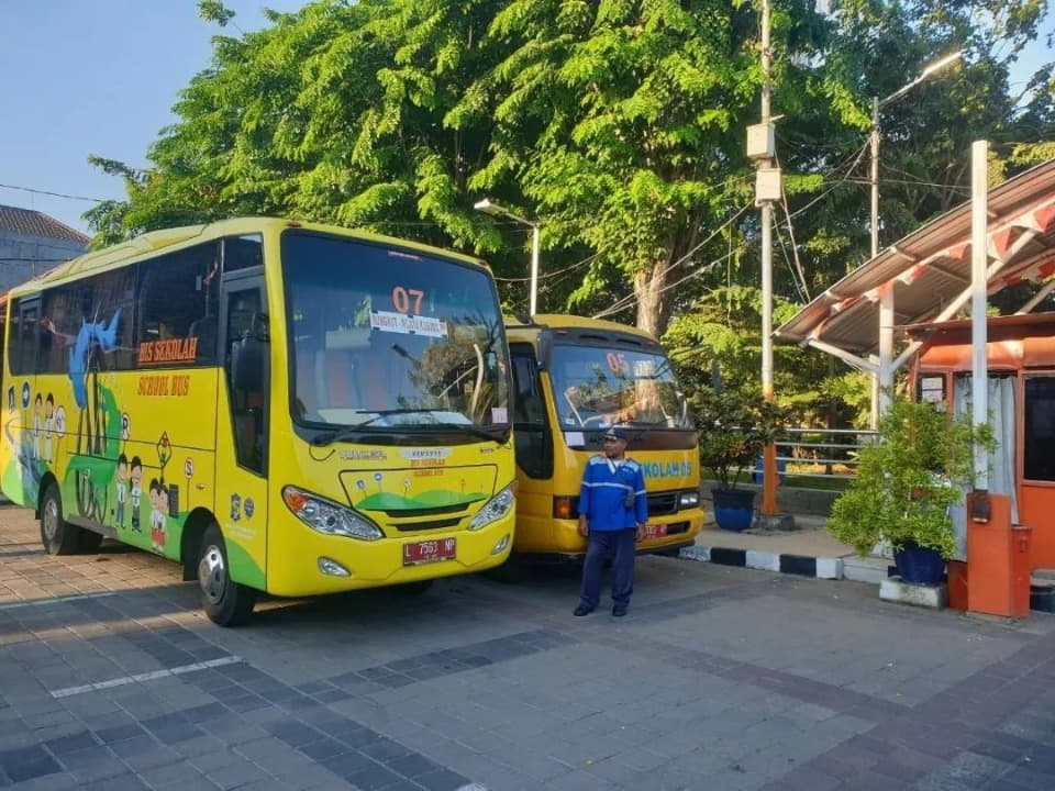 Ribuan Siswa di Surabaya Setiap Bulan Sudah Rasakan Manfaat Bus Sekolah