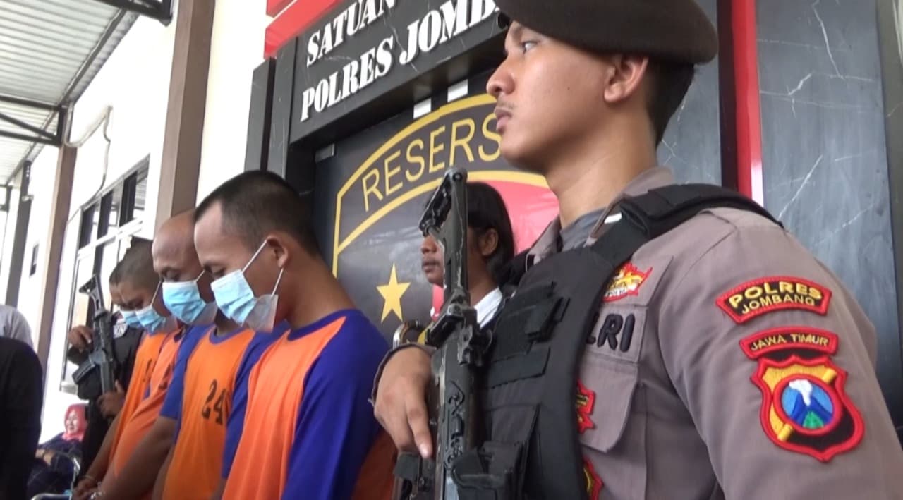 Polisi Bekuk Komplotan Gangster 'Batandos' di Jombang, Tiga Pelaku Ditetapkan Tersangka