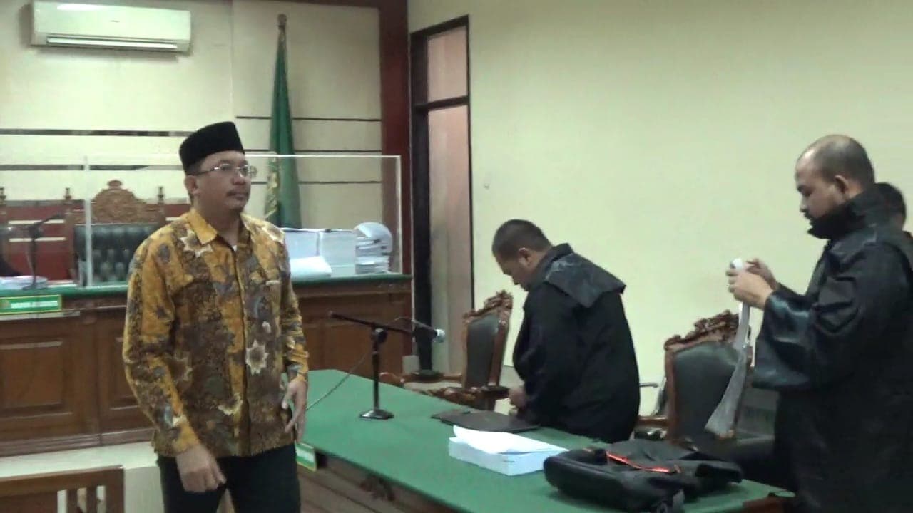 Jaksa KPK Tuntut Gus Muhdlor 6 Tahun 4 Bulan Penjara