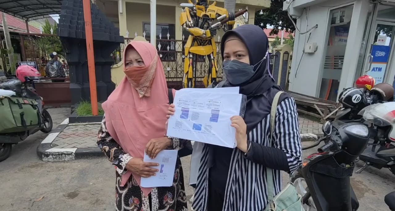 IRT di Magetan Tertipu Jutaan Rupiah Usai Beli Minyak Goreng Murah di Facebook