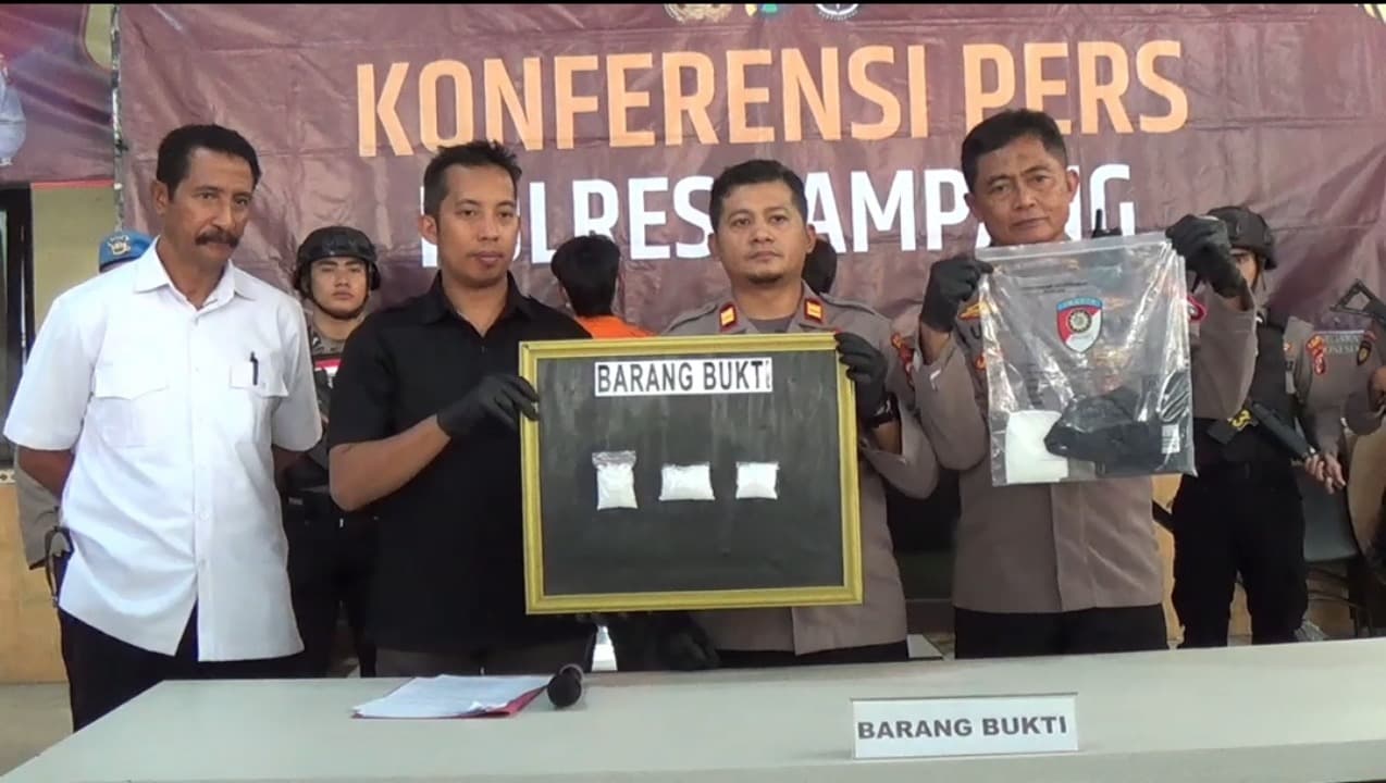 Dua Kurir Sabu Ditangkap di Sampang, Polisi Sita 218,29 Gram