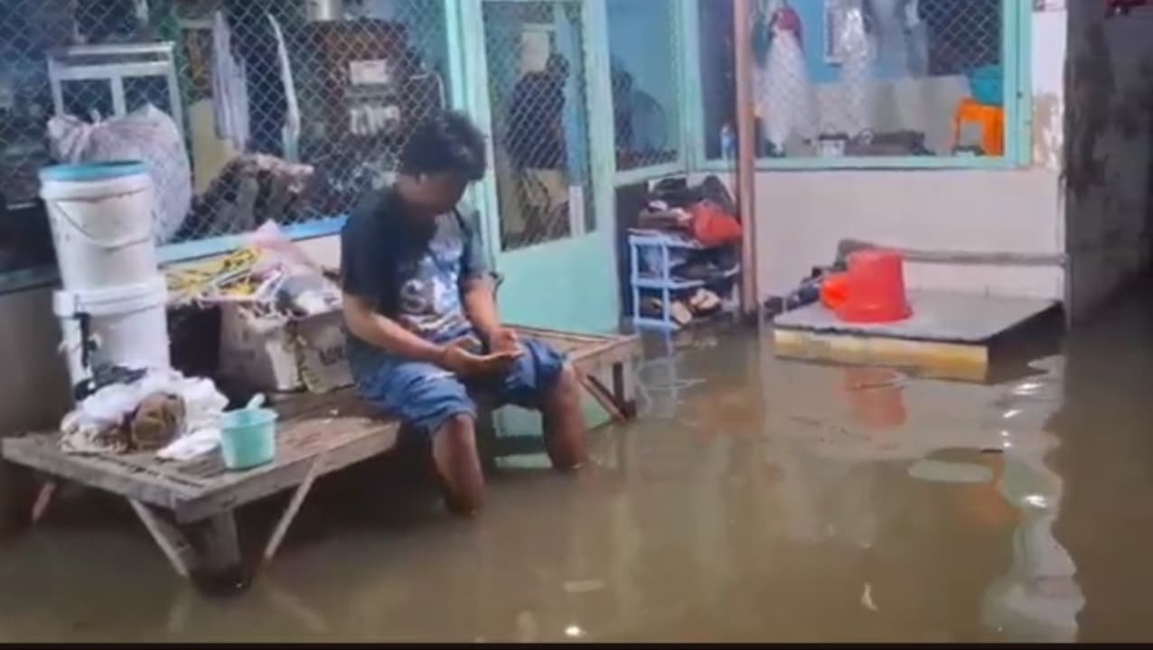 Ribuan Rumah di Bangkalan Terdampak Banjir Rob